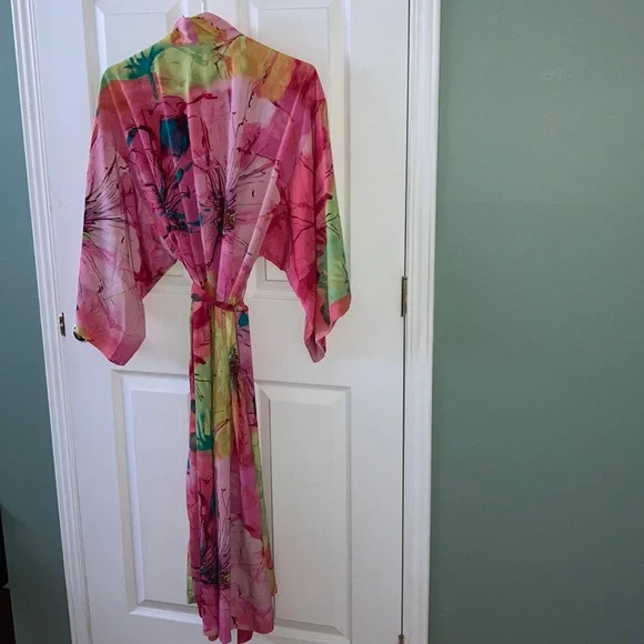 Natori robe - Picture 3 of 5